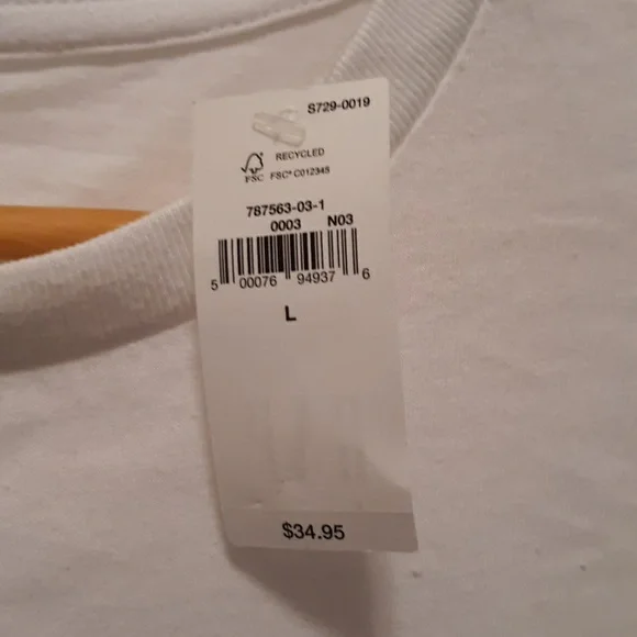 Gap t shirt - Picture 4 of 4